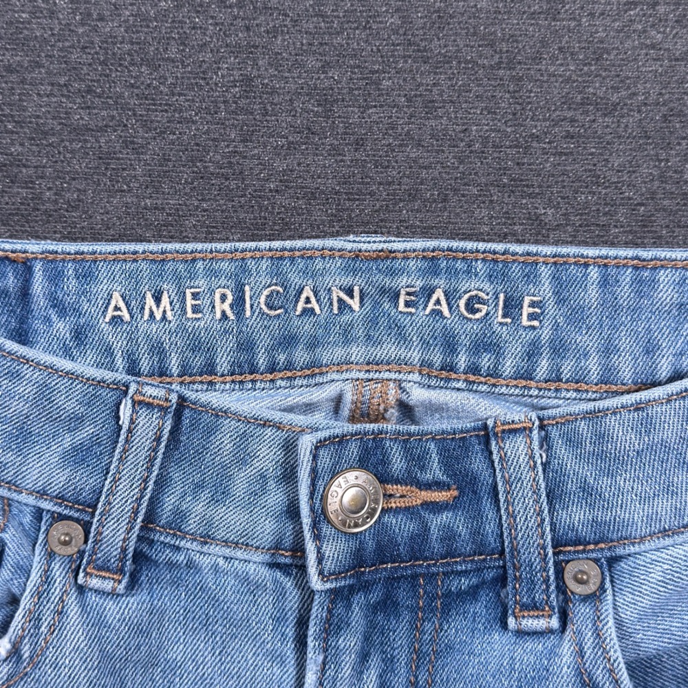 American Eagle Mom Jeans Women 2 Blue Distressed High Rise Light Wash Denim Boho - Picture 2 of 10